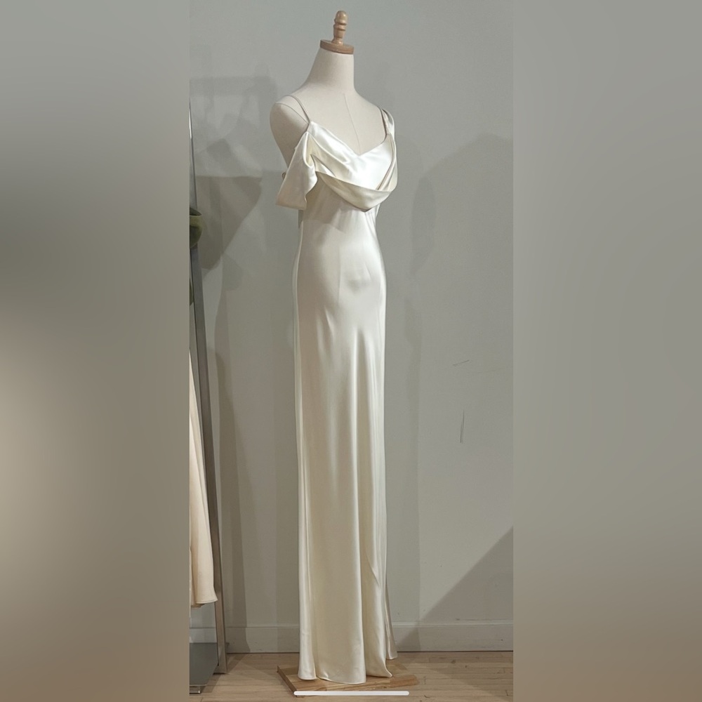NWT Ronda Silk Dress Size 6